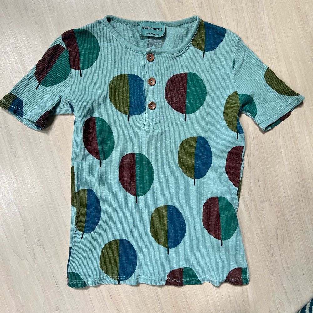 Kids Bobo Choses short sleeve Henley t-shirt, size 6-7 years